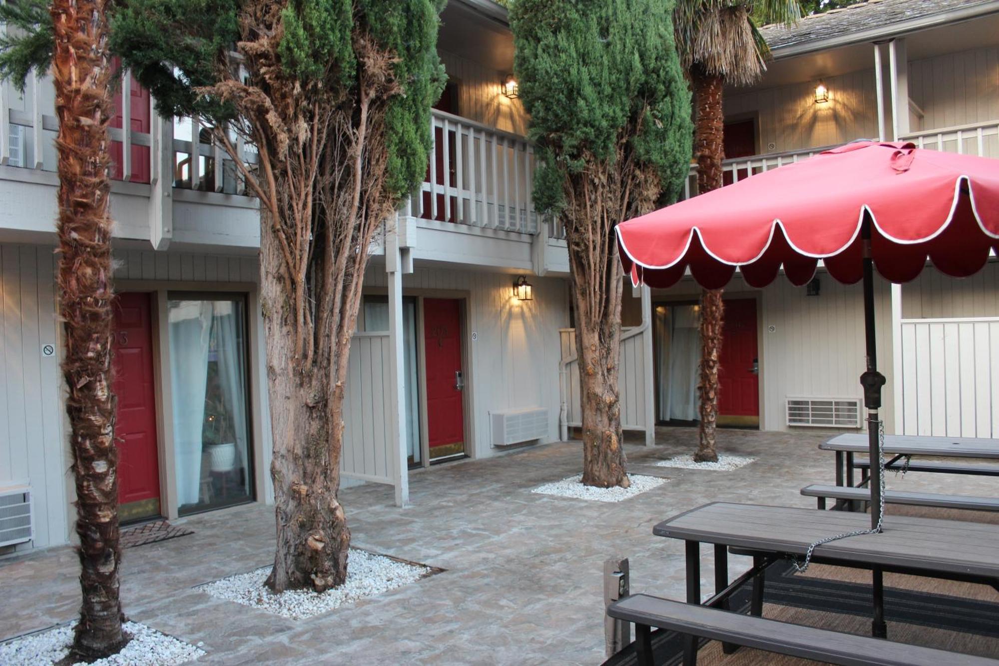 Cedarwood Inn Of Ashland Exterior foto